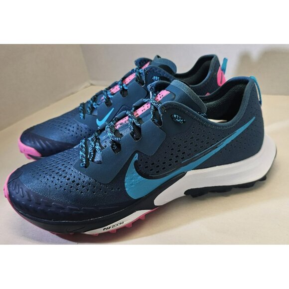 Nike React Women's Air Zoom Terra Kiger 7 Trail Running Sneakers Size 10 - Picture 2 of 16